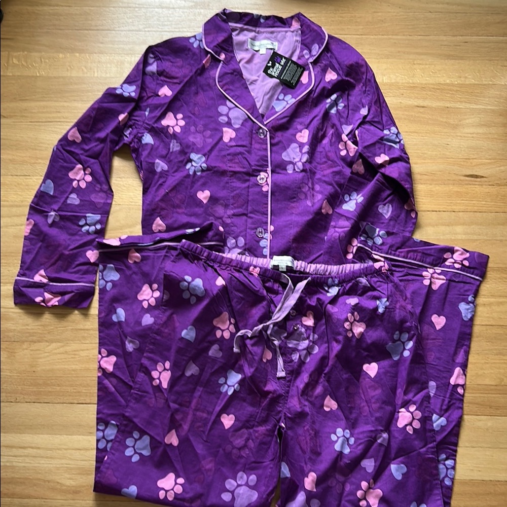 NWT purple Pajamas with Paw Print and hearts design Animal Rescue
